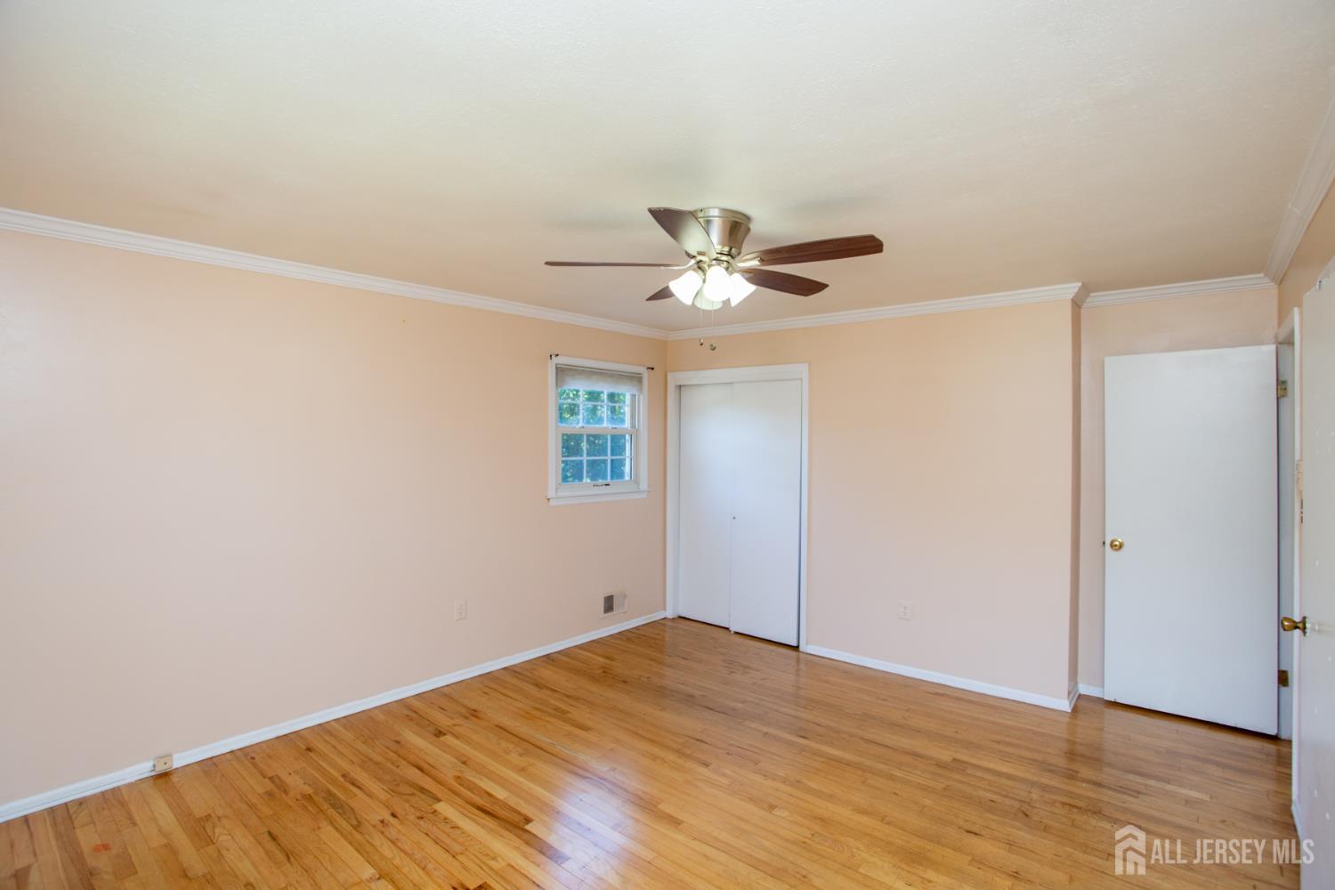 14 Woodmere Rd Road North Brunswick NJ 08902