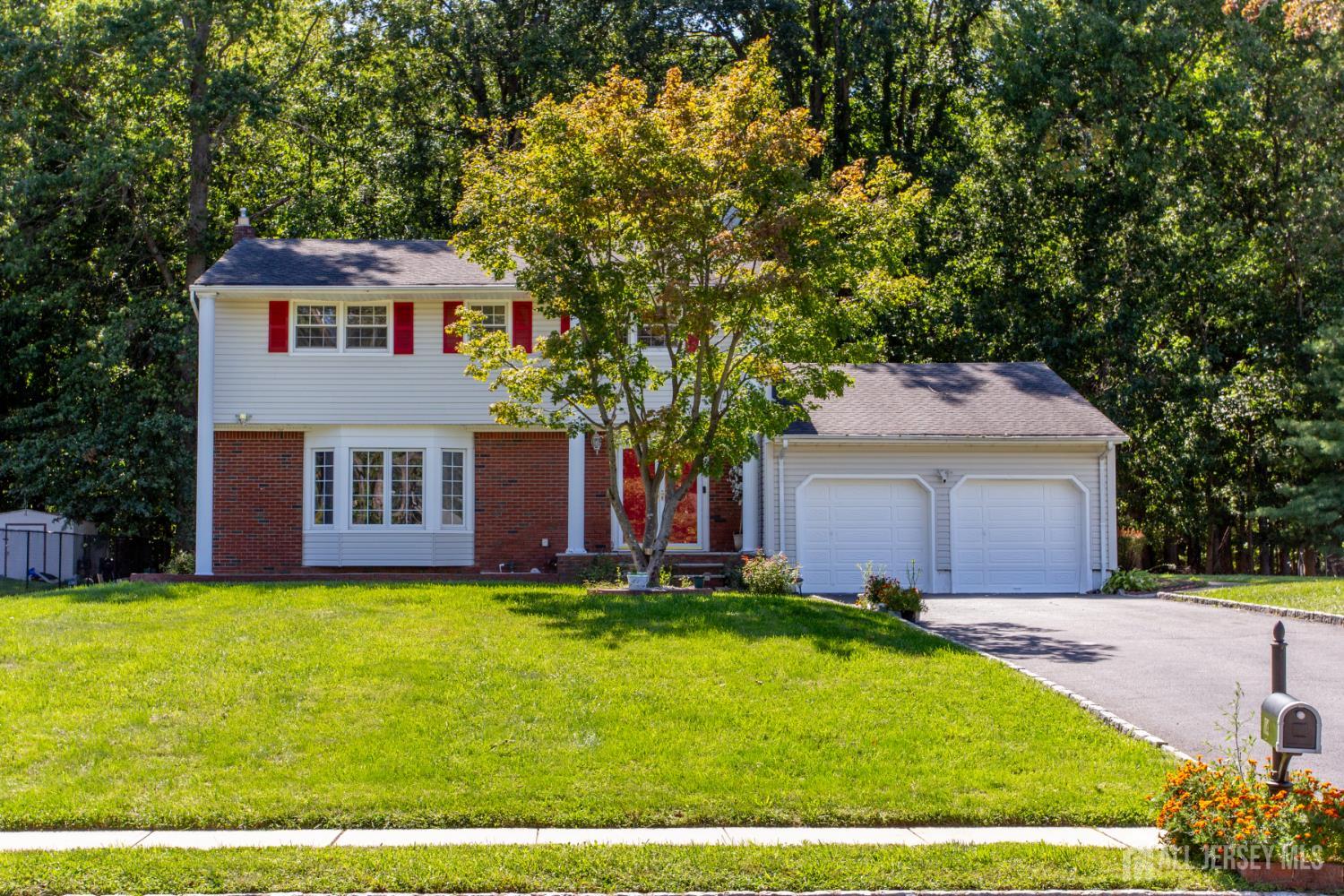 14 Woodmere Rd Road North Brunswick NJ 08902