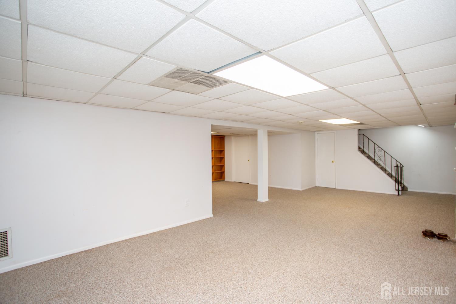 14 Woodmere Rd Road North Brunswick NJ 08902