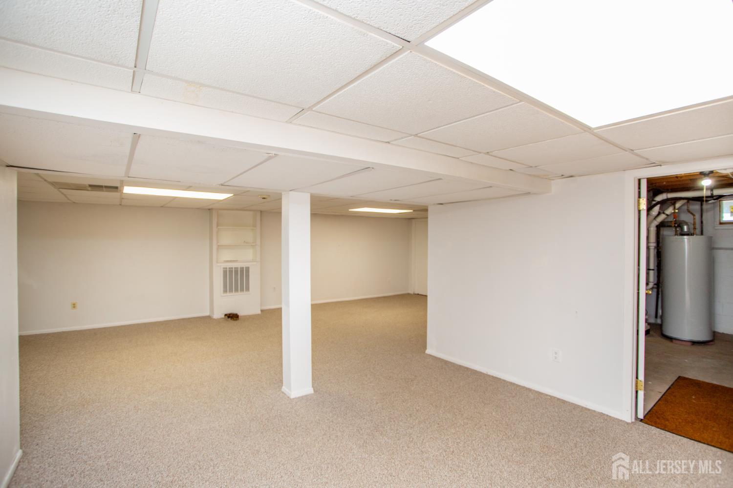 14 Woodmere Rd Road North Brunswick NJ 08902