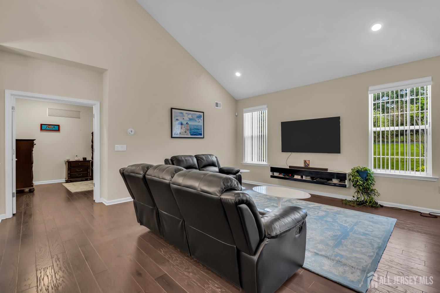 43 Bernini Way South Brunswick NJ 08852