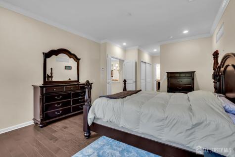 43 Bernini Way South Brunswick NJ 08852