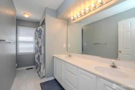 3 Colonial Court Plainsboro NJ 08536
