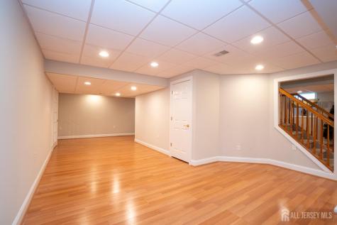 3 Colonial Court Plainsboro NJ 08536