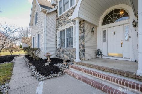 3 Colonial Court Plainsboro NJ 08536