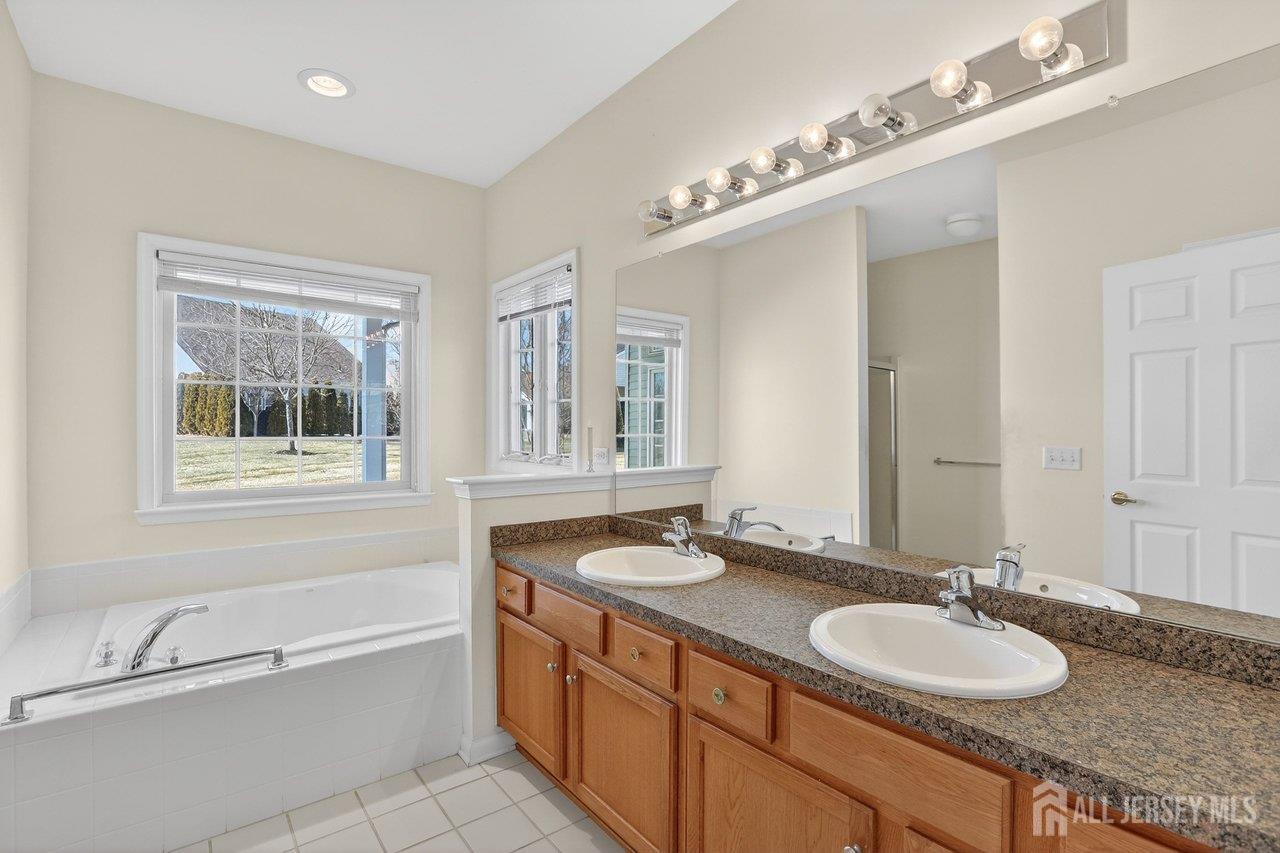 110 Ridgway Drive Bordentown Twp NJ 08505