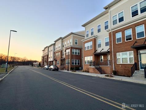 338 South Drive North Brunswick NJ 08902