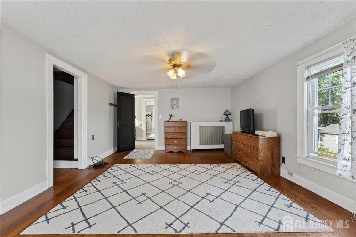 124 W Golf Avenue South Plainfield NJ 07080