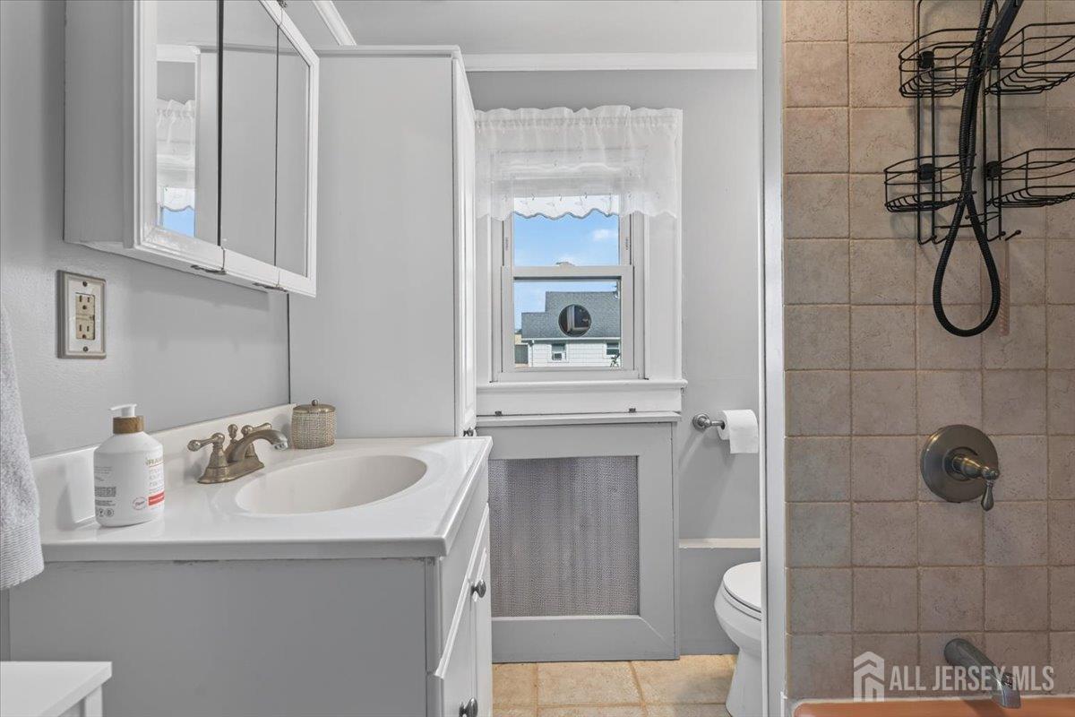 124 W Golf Avenue South Plainfield NJ 07080
