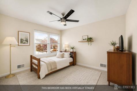 16 Edinburg Circle Old Bridge NJ 07747