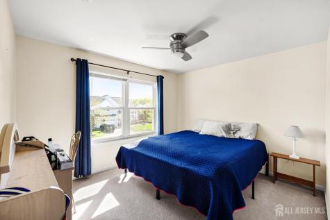 16 Edinburg Circle Old Bridge NJ 07747