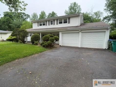 13 Greenwich Road Edison NJ 08820