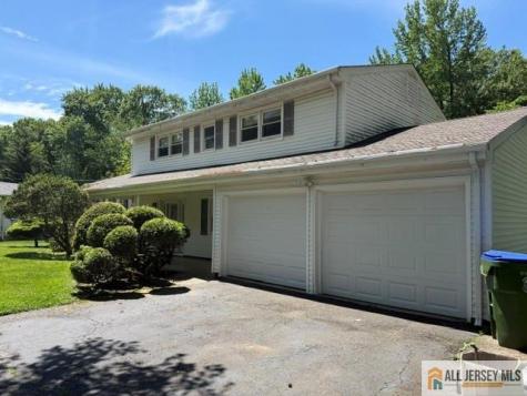 13 Greenwich Road Edison NJ 08820
