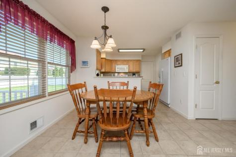 21 Catalina Avenue Barnegat NJ 08005