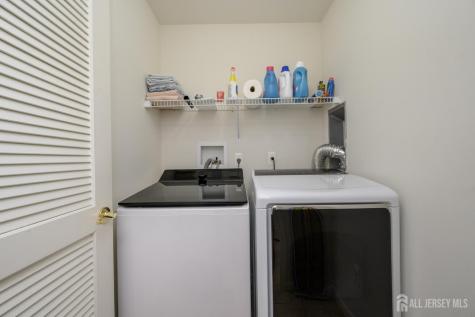 21 Catalina Avenue Barnegat NJ 08005