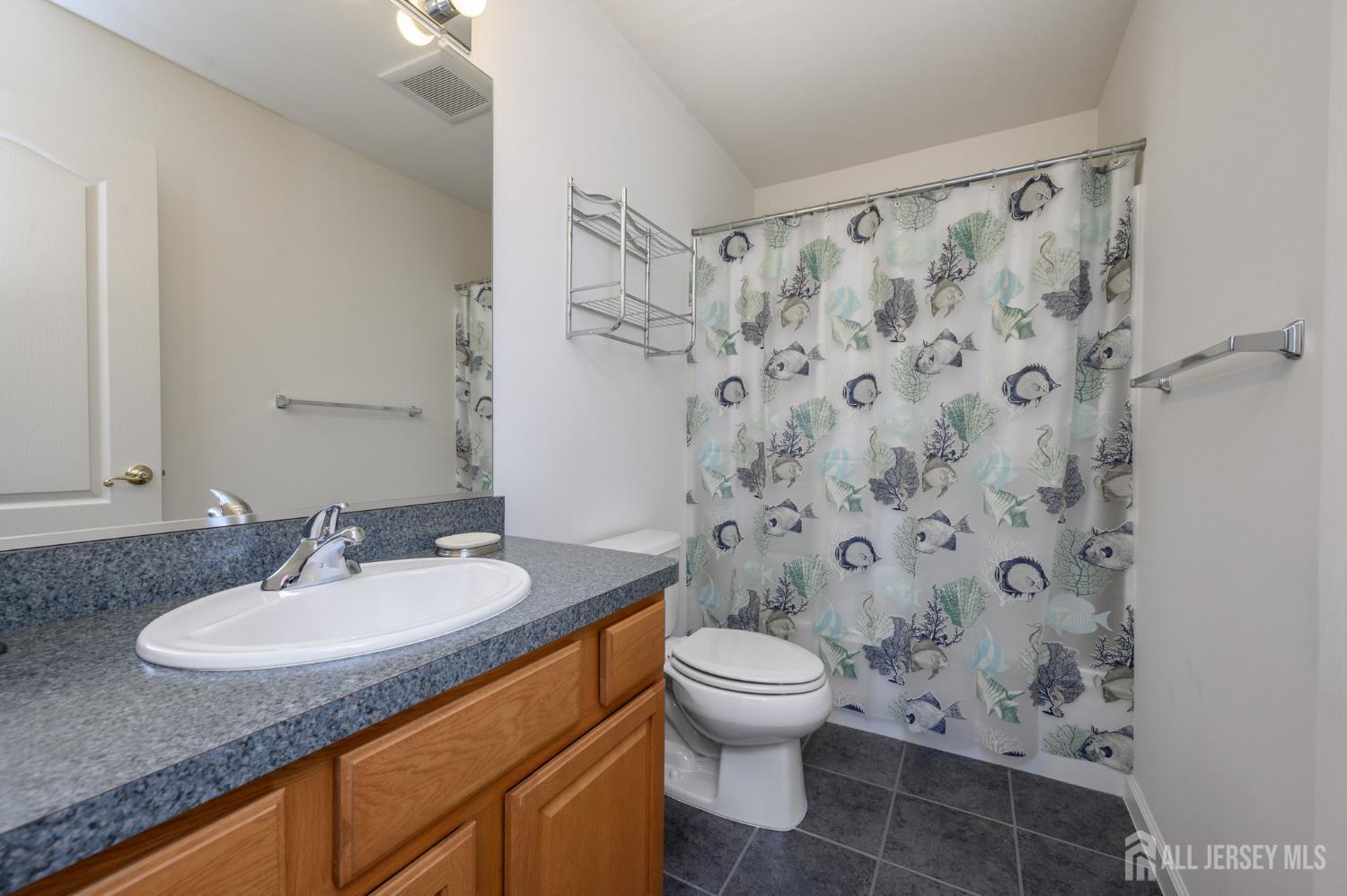 21 Catalina Avenue Barnegat NJ 08005