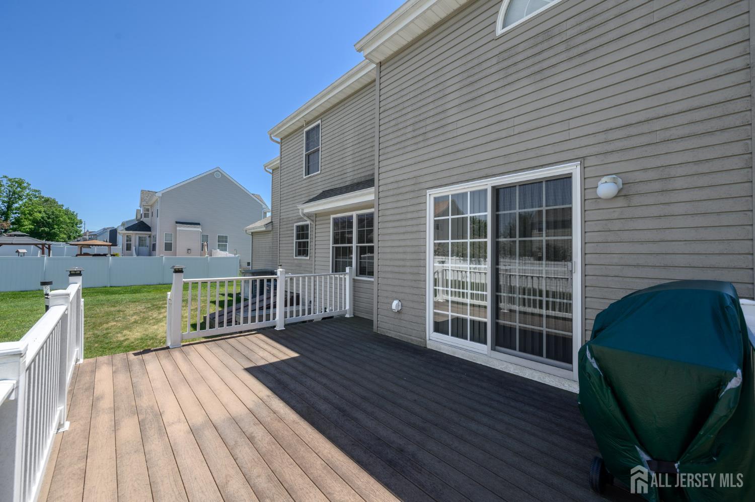 21 Catalina Avenue Barnegat NJ 08005