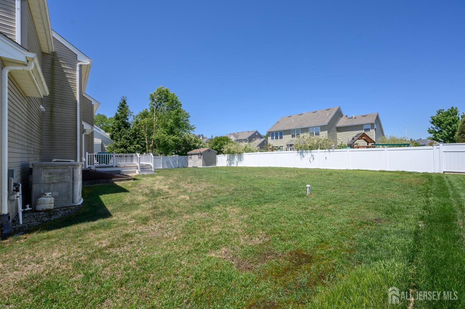 21 Catalina Avenue Barnegat NJ 08005