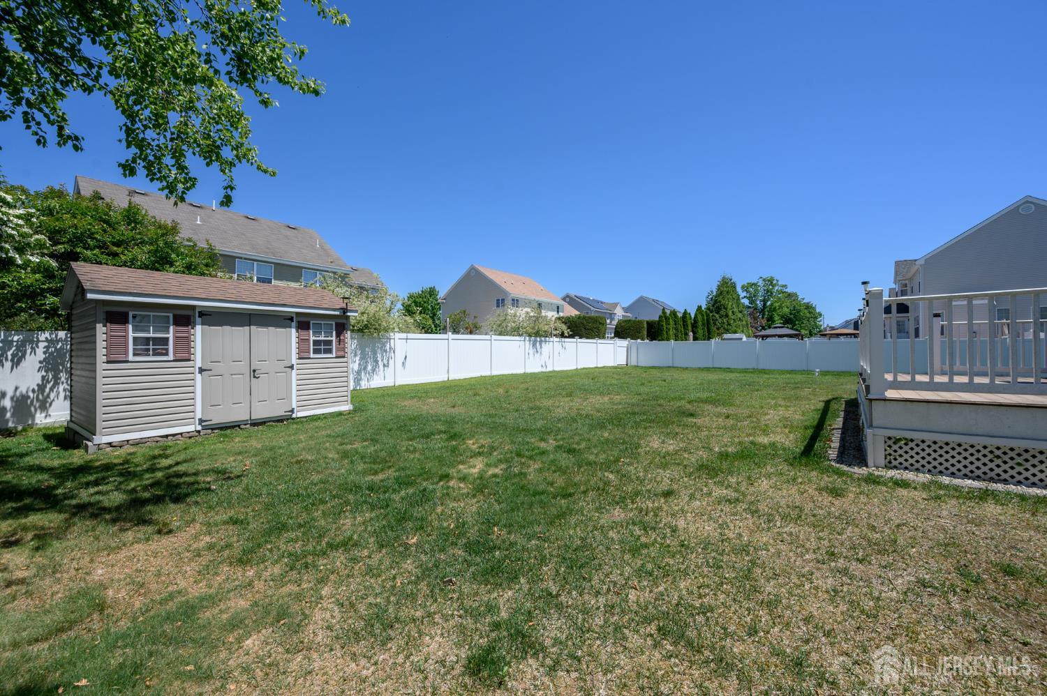 21 Catalina Avenue Barnegat NJ 08005