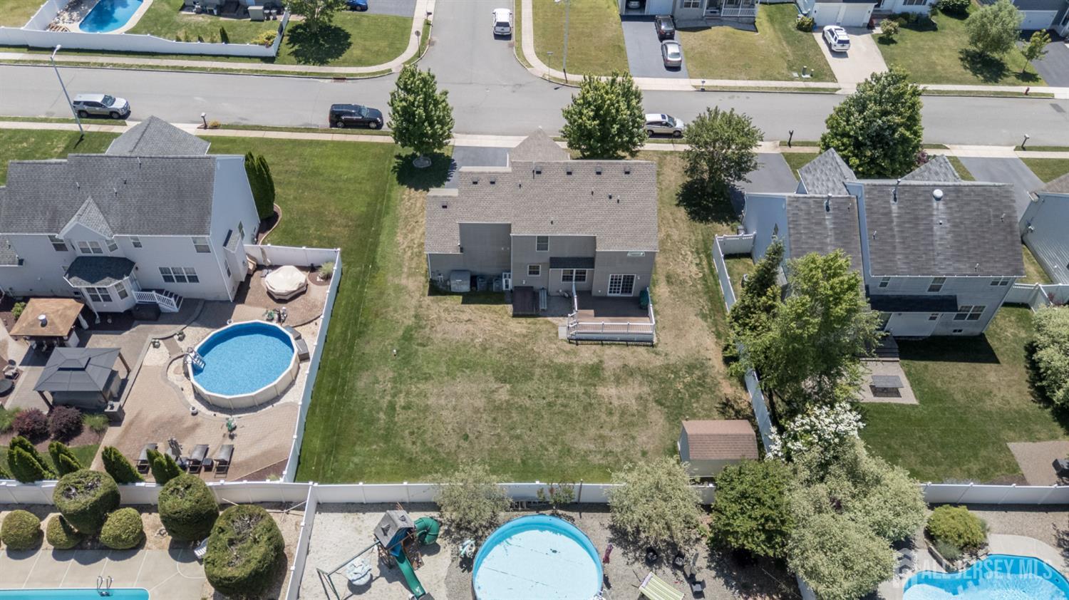 21 Catalina Avenue Barnegat NJ 08005