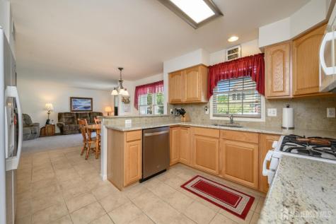 21 Catalina Avenue Barnegat NJ 08005