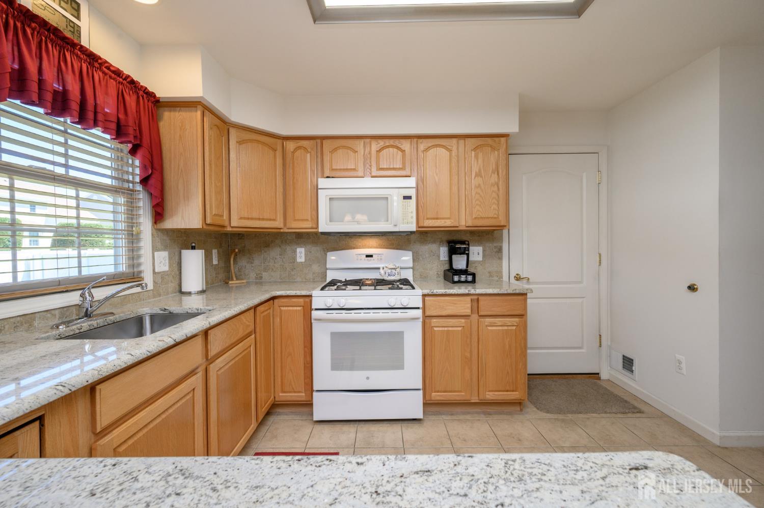 21 Catalina Avenue Barnegat NJ 08005