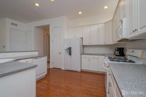 3 Hogan Way Monroe NJ 08831