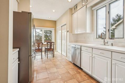 109 Leeds Lane Monroe NJ 08831