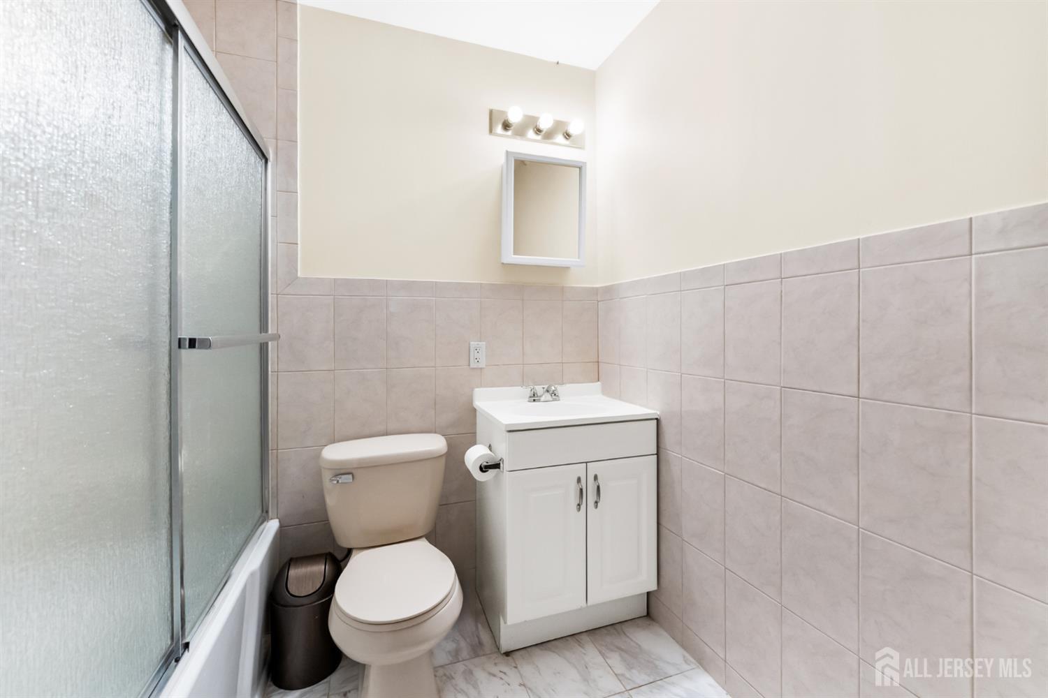 16 Dakota Drive Old Bridge NJ 08857