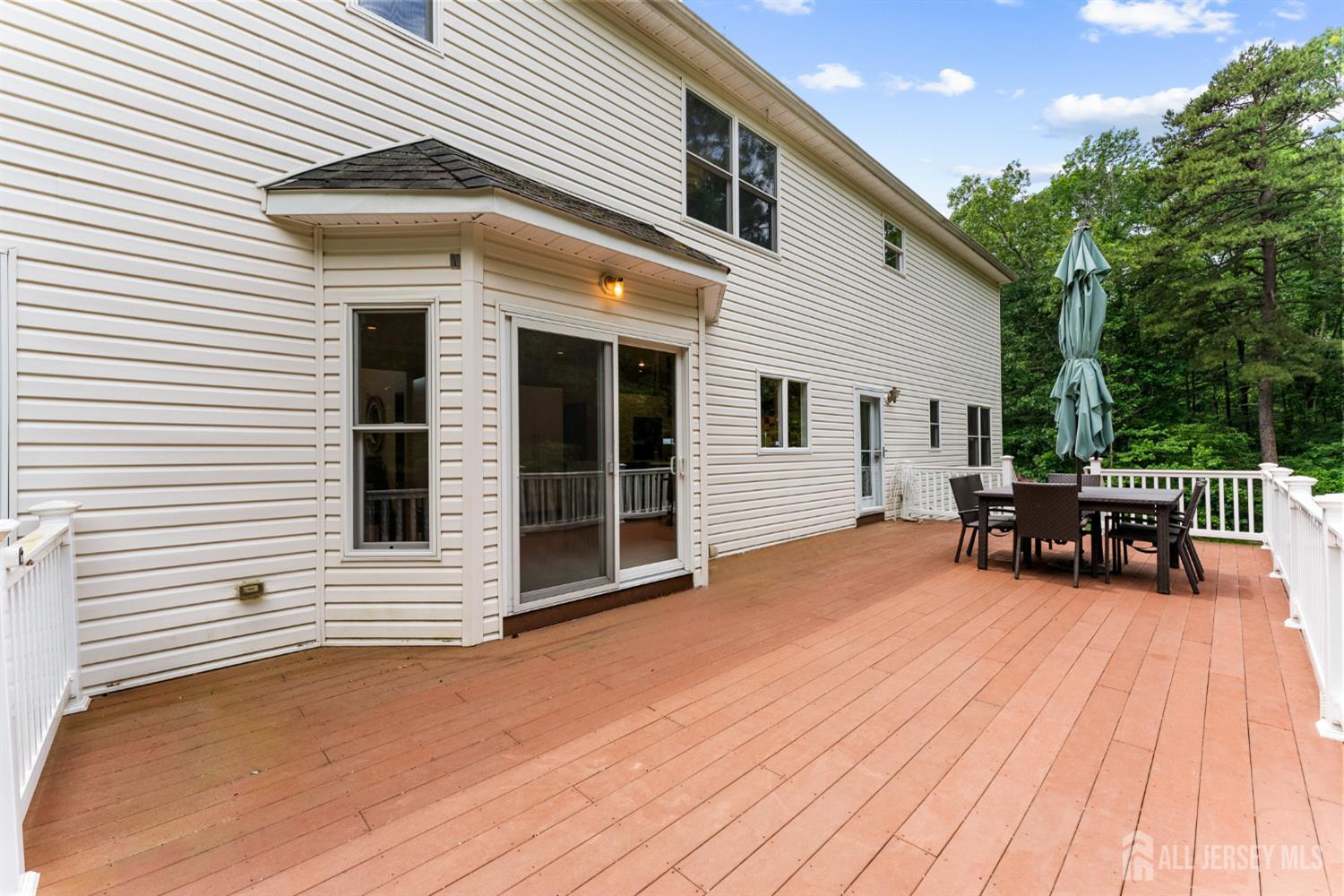 16 Dakota Drive Old Bridge NJ 08857