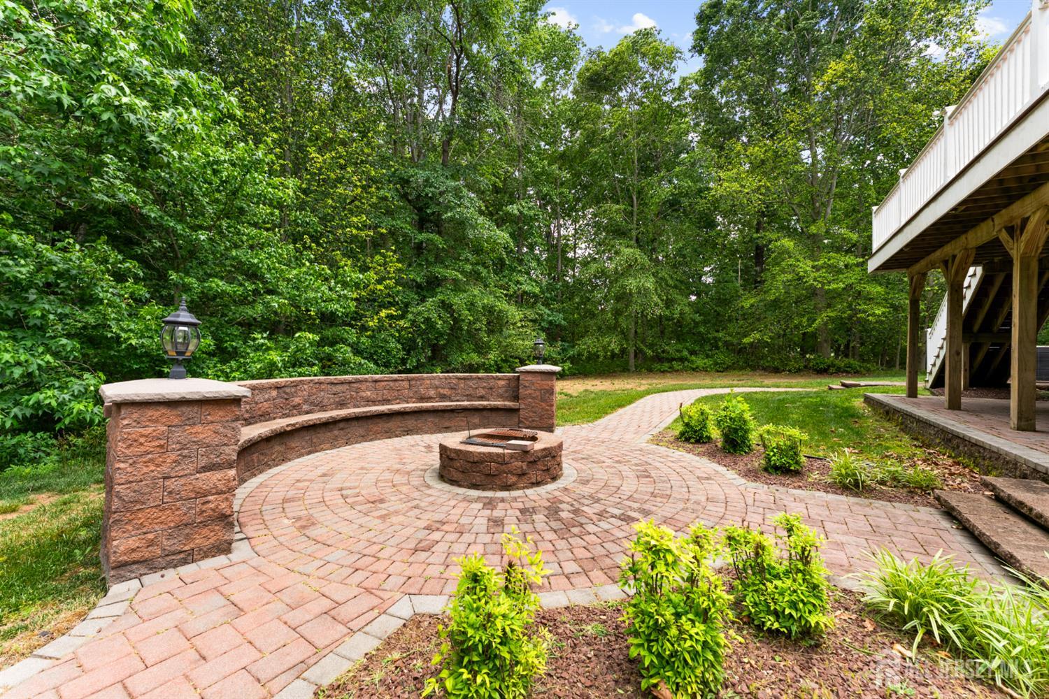 16 Dakota Drive Old Bridge NJ 08857