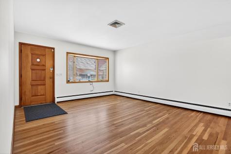 56 Whitman Street Carteret NJ 07008