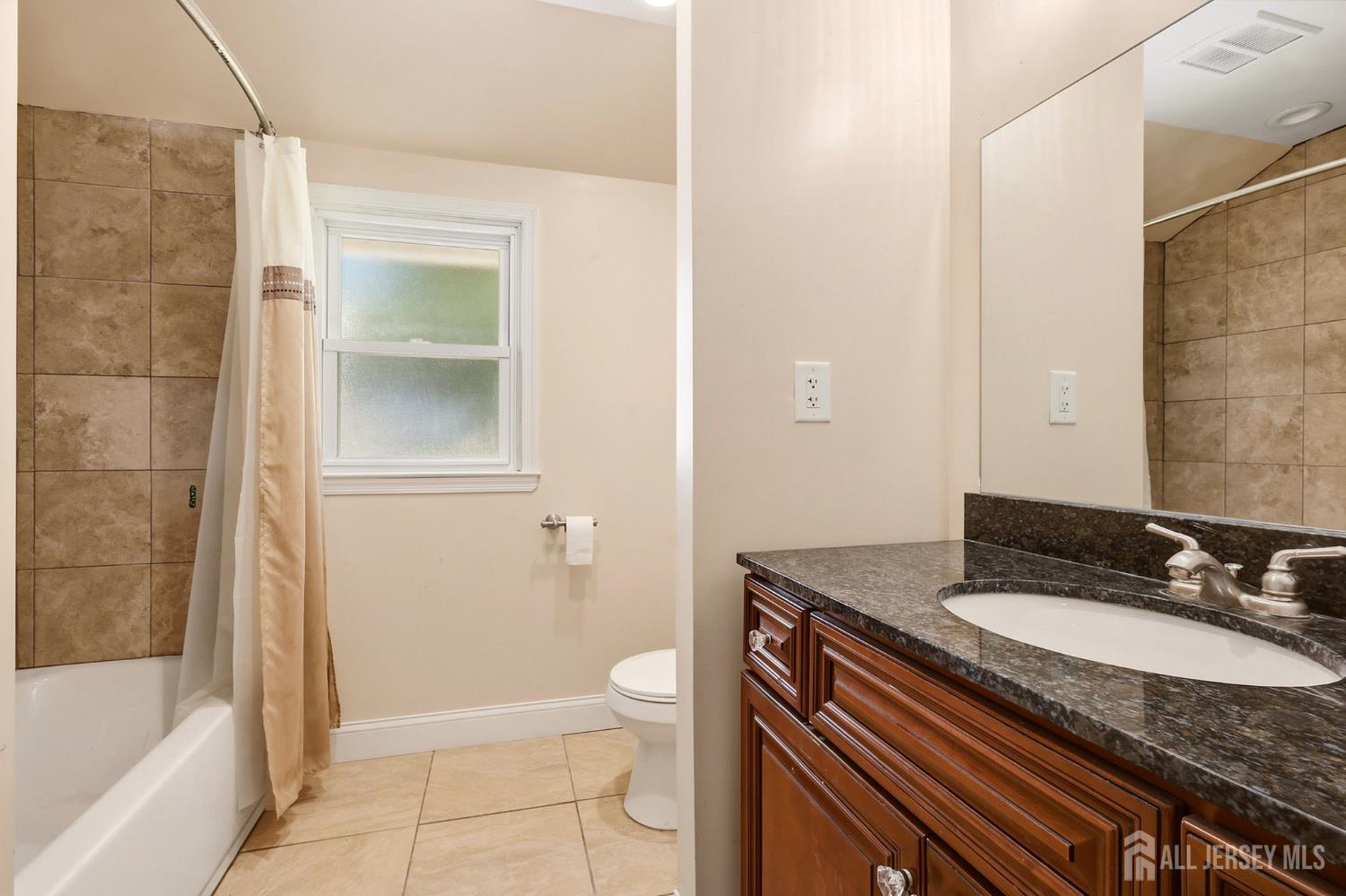 19 Tyndale Avenue Monroe NJ 08831