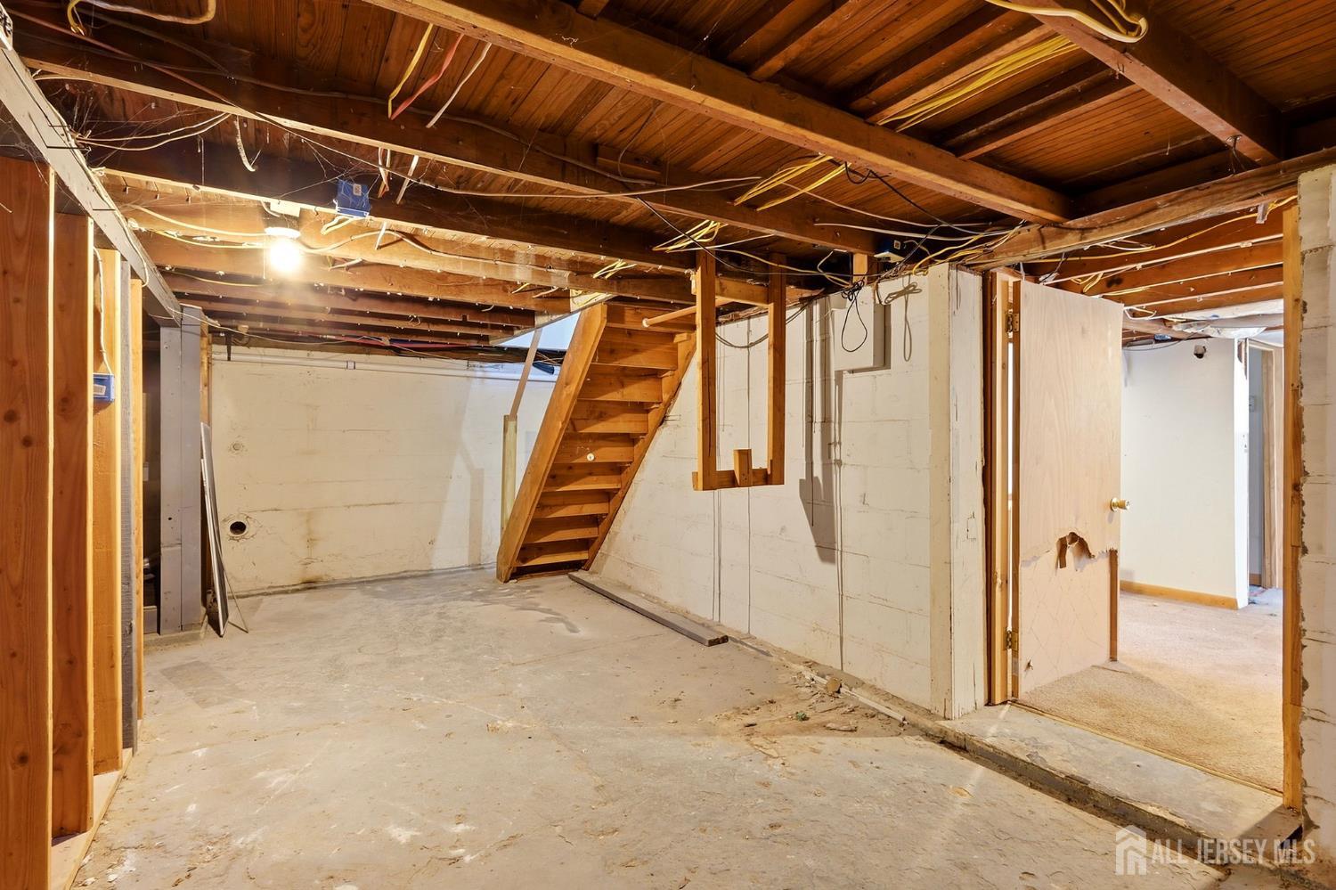 19 Tyndale Avenue Monroe NJ 08831