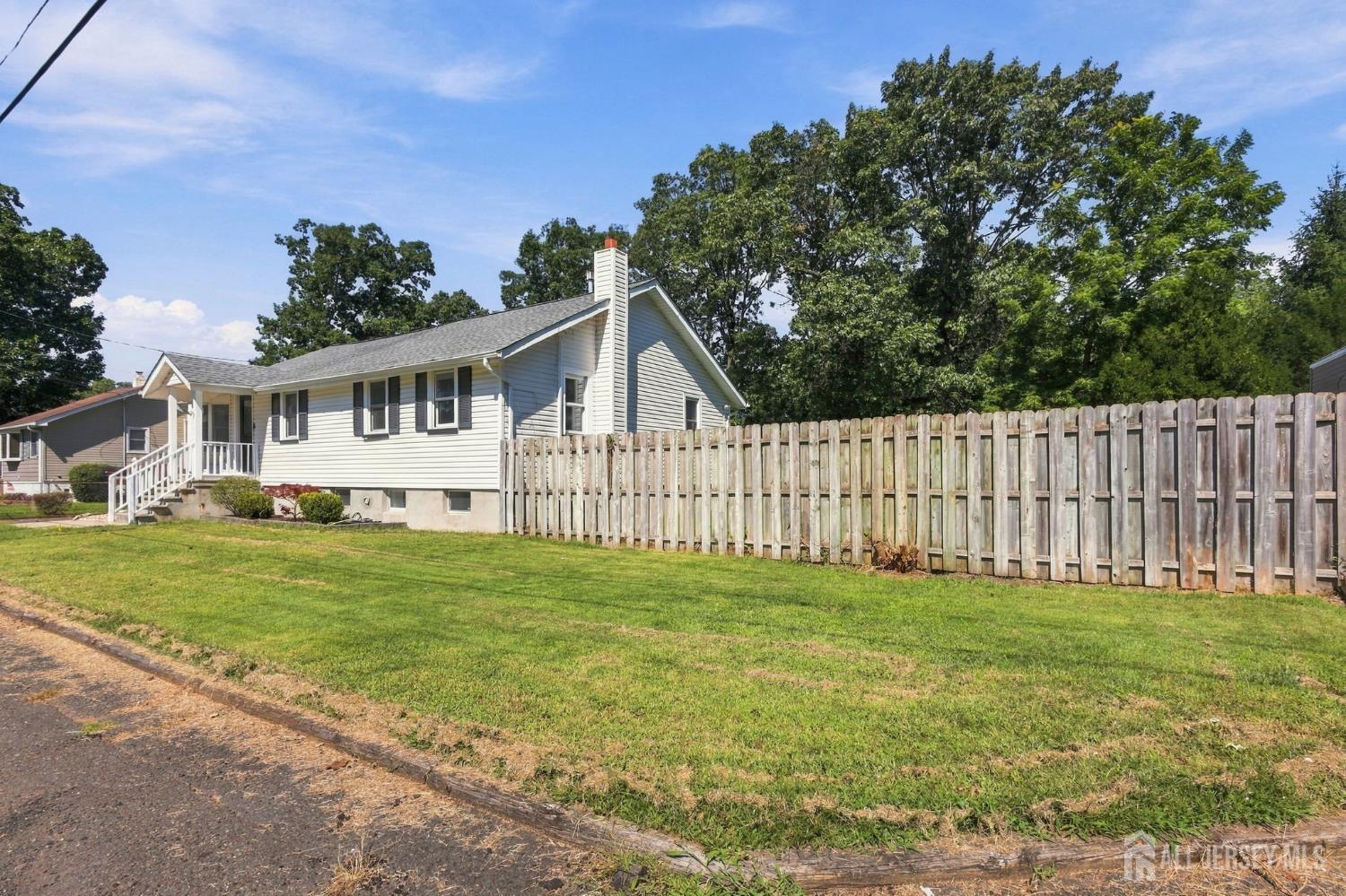 19 Tyndale Avenue Monroe NJ 08831