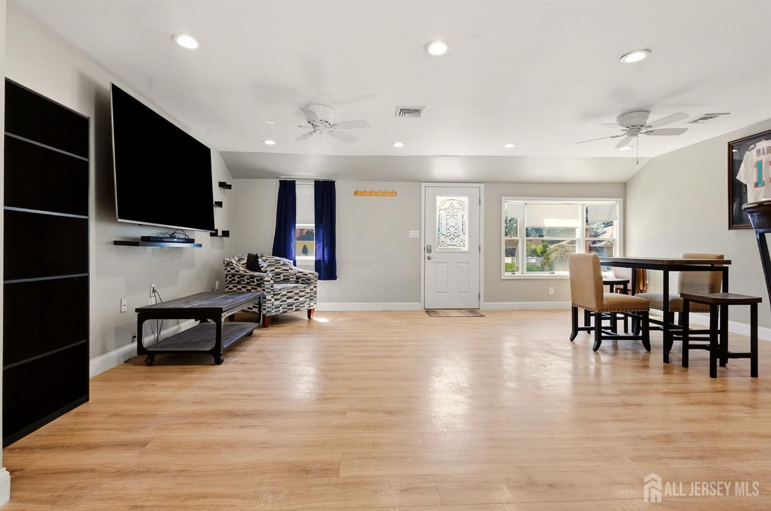 19 Tyndale Avenue Monroe NJ 08831