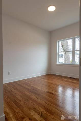 40 Ave I Monroe NJ 08831