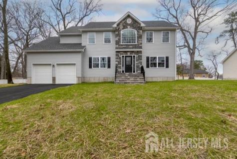 40 Ave I Monroe NJ 08831
