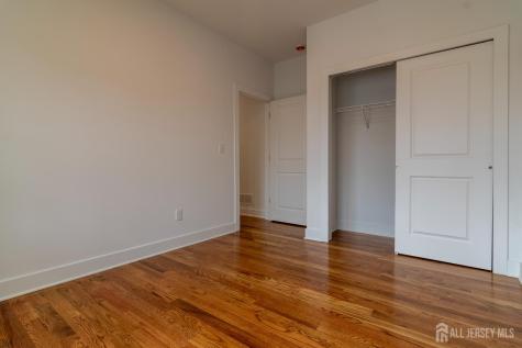 40 Ave I Monroe NJ 08831