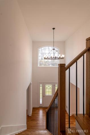 40 Ave I Monroe NJ 08831