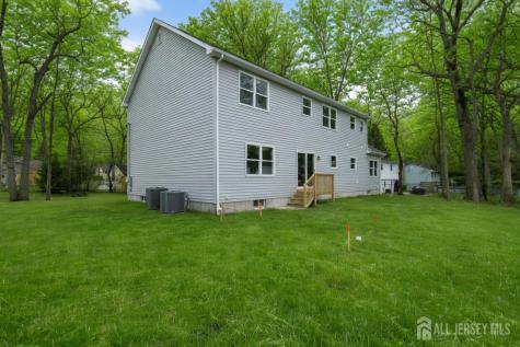 40 Ave I Monroe NJ 08831