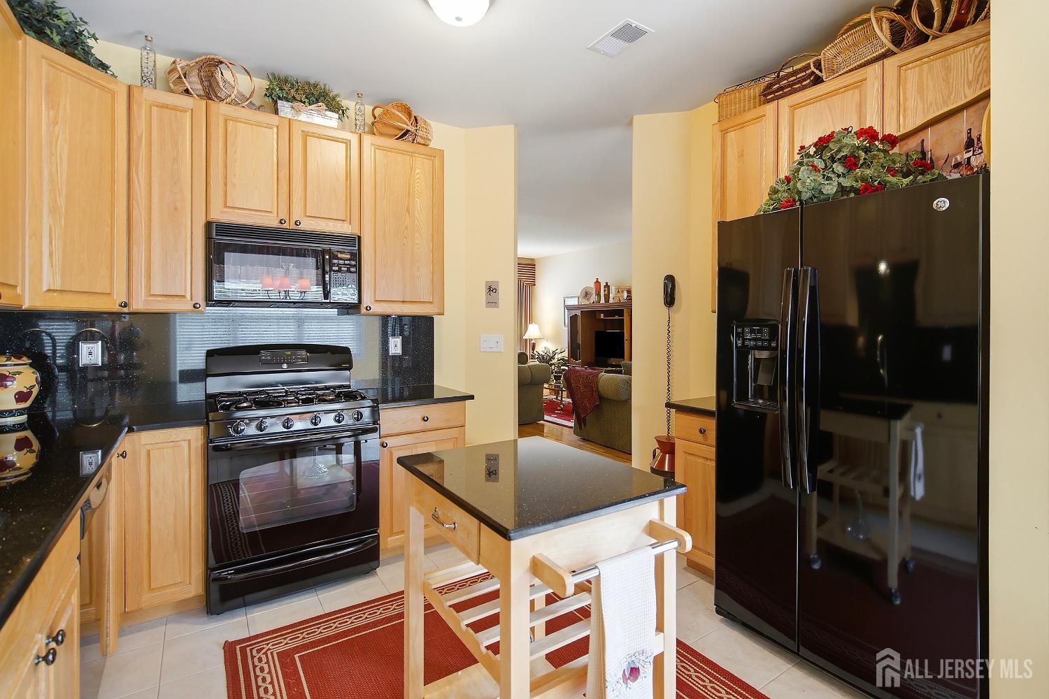 10 Wordsworth Court East Windsor NJ 08520