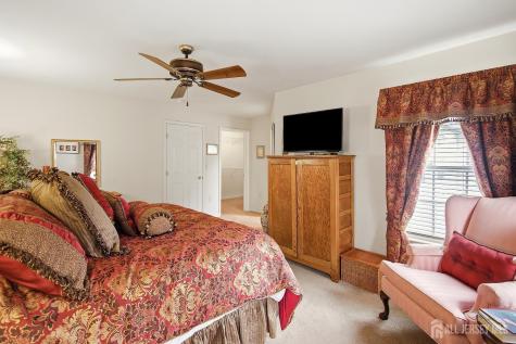 10 Wordsworth Court East Windsor NJ 08520
