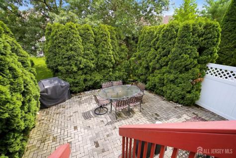 10 Wordsworth Court East Windsor NJ 08520
