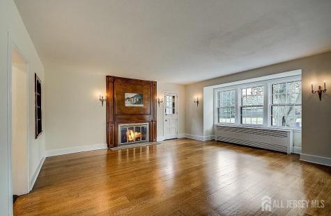 1 Orchard Lane Lawrence NJ 08648