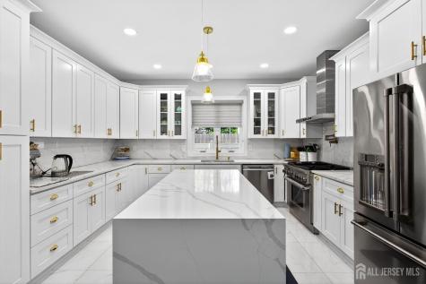 51 Runyon Avenue Edison NJ 08817