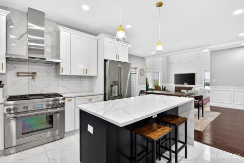 51 Runyon Avenue Edison NJ 08817