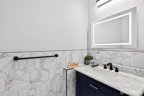 51 Runyon Avenue Edison NJ 08817