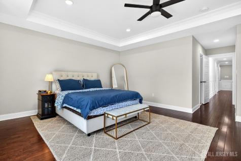 51 Runyon Avenue Edison NJ 08817