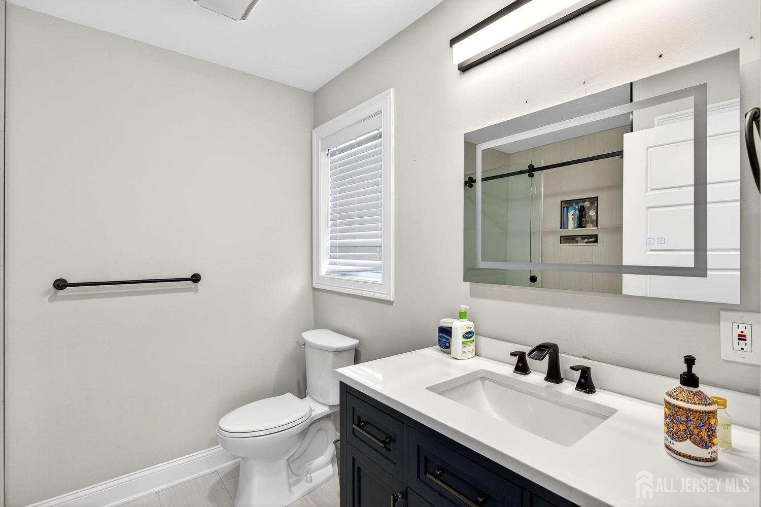 51 Runyon Avenue Edison NJ 08817